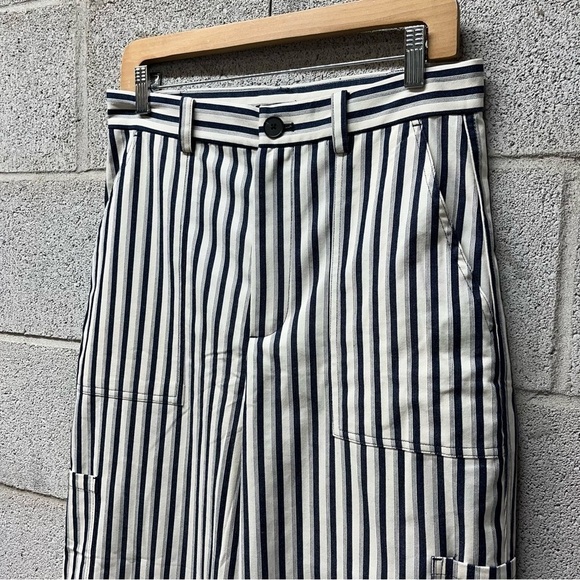 NWT MOTF Striped Cropped Cargo Pants - Picture 3 of 9